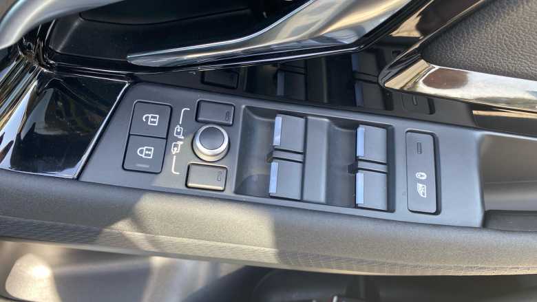 Land Rover Range Rover Evoque 1.5 P300e R-Dynamic S 5dr Auto Hatchback